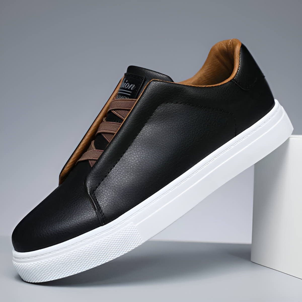 Odell | Men's Elastic Panel Laceless Leather Sneakers