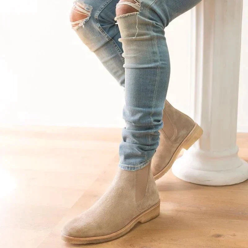 Oscar | Men's Almond Toe Suede Chelsea Boots