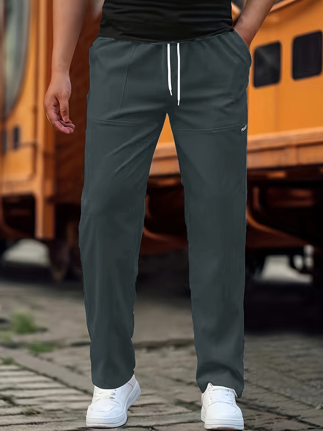 Pascal | Men's Slim Fit Drawstring Joggers with Pockets